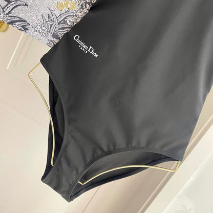 New style L swimsuit