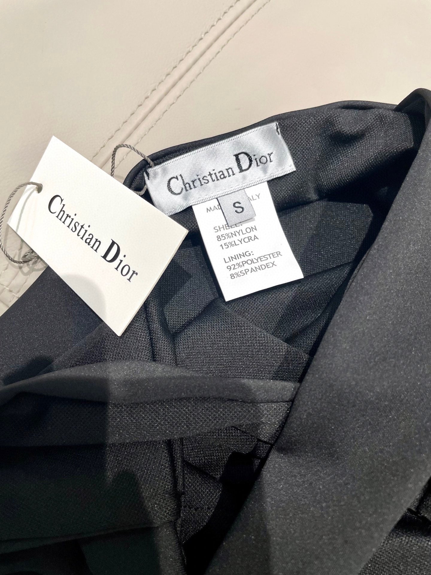 New style L swimsuit