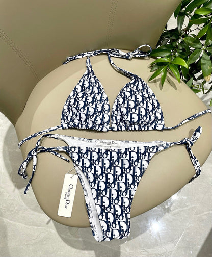 New style L swimsuit