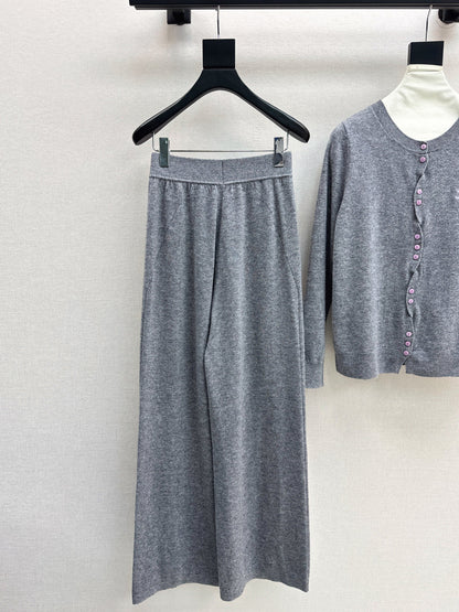 CD New embroidered cardigan set