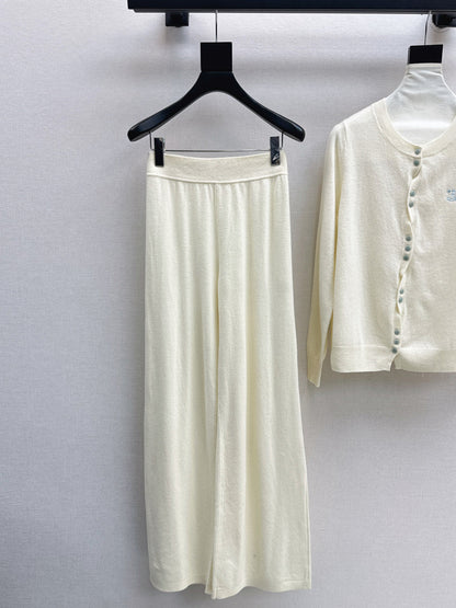 CD New embroidered cardigan set