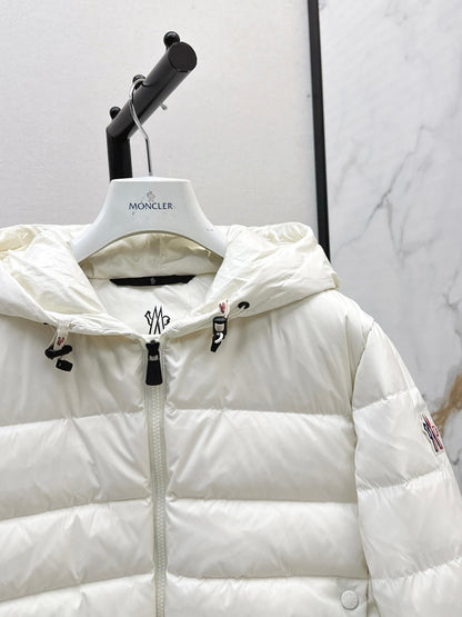 Monc New  down jacket