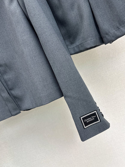 CD New embroidery suit