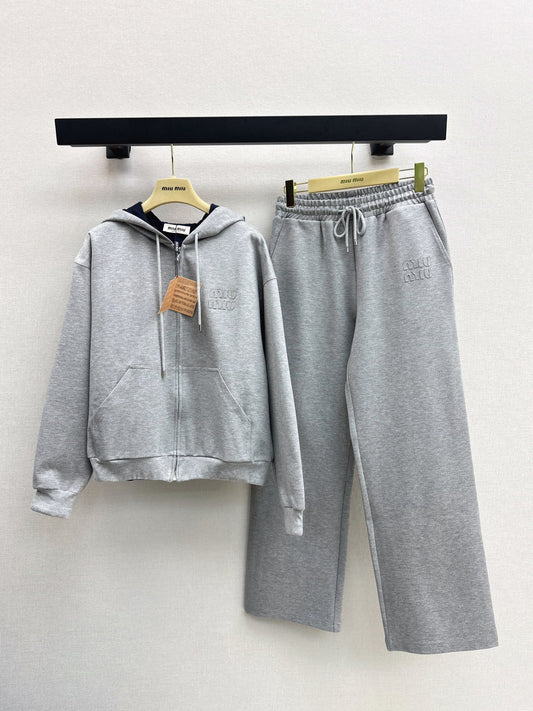 Miu New Reversible suit