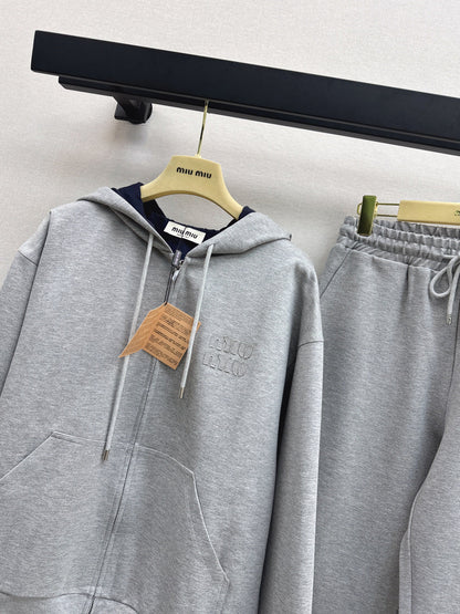 Miu New Reversible suit