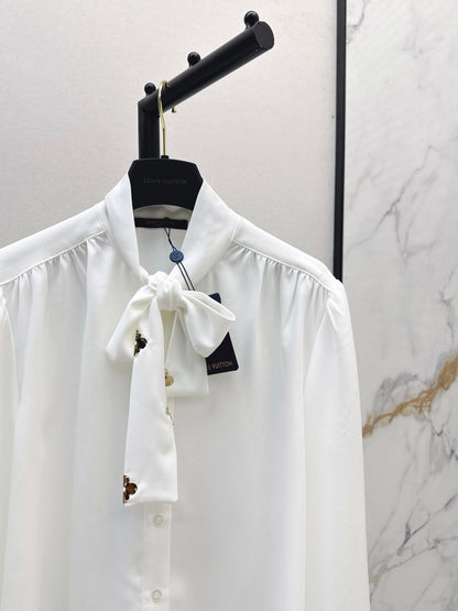 Louis  New ribbon shirt