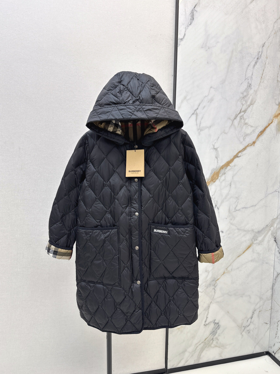 Bur New Diamond-patterned mid-length down jacket