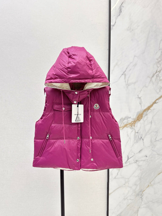 Monc  New Short stand collar down vest