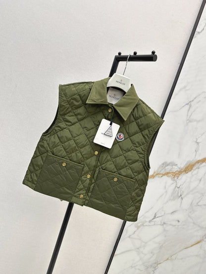 Monc  New Diamond-patterned lightweight lapel padded vest