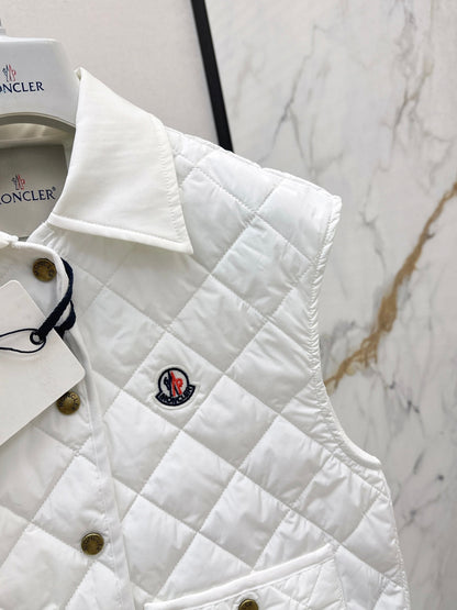 Monc  New Diamond-patterned lightweight lapel padded vest