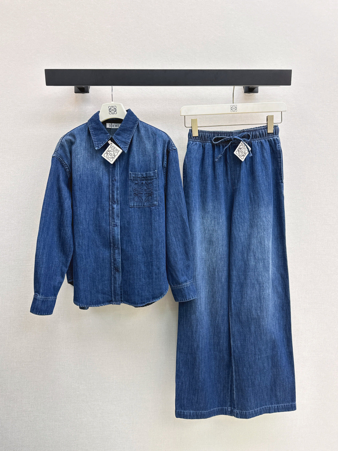Loe New denim suit