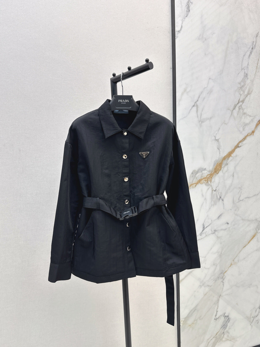 Pra New Shirt-style functional button jacket