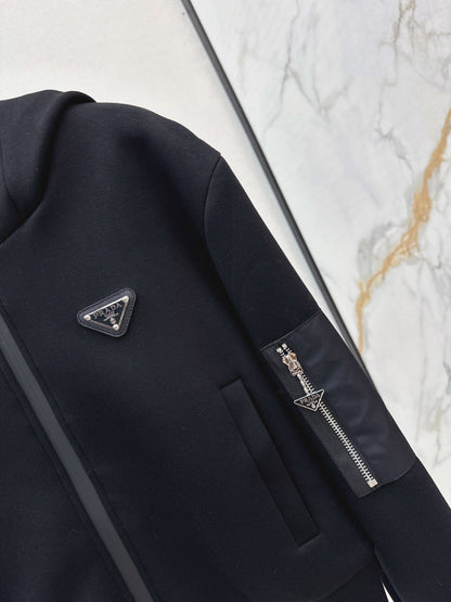 Pra  New Hooded zip-up jacket