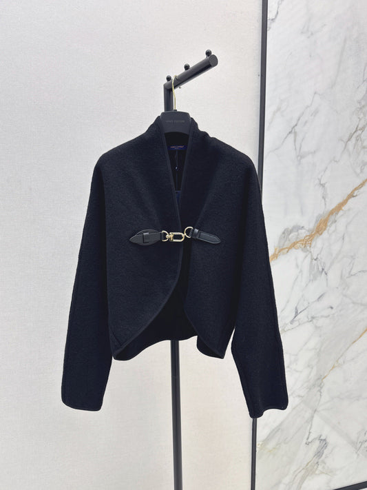 Louis  New cape jacket