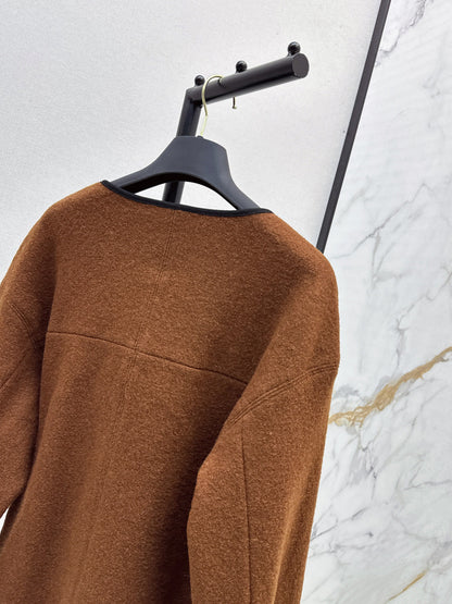 Louis  New Leather buttoned cape coat