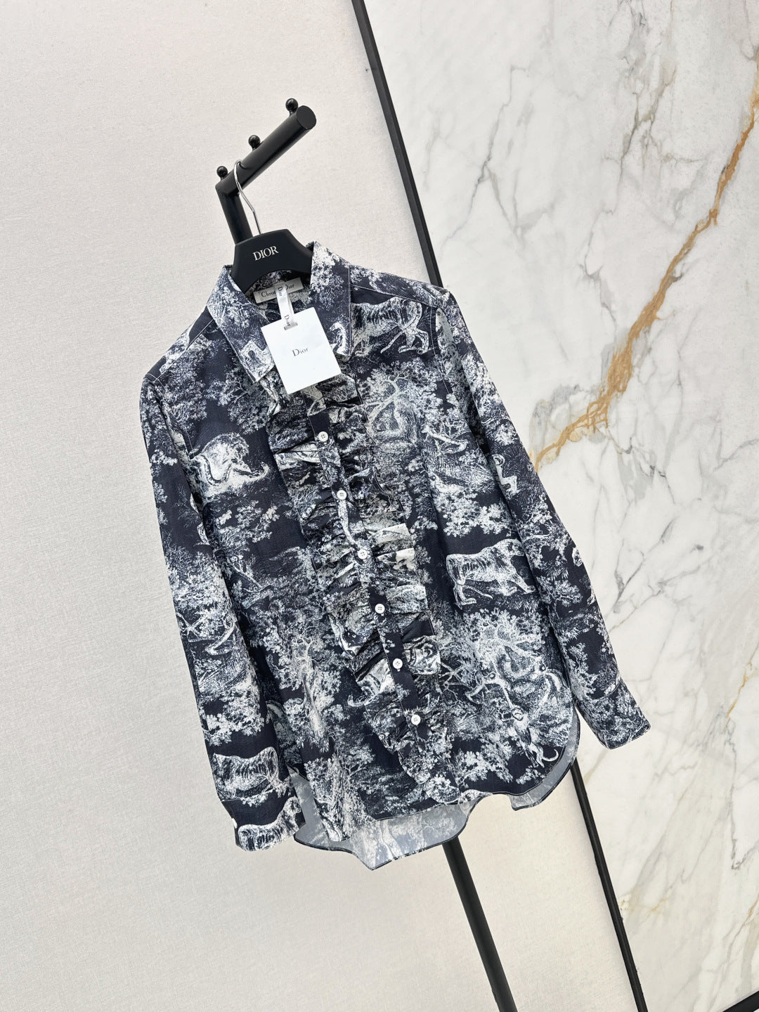 CD  New printed shirt