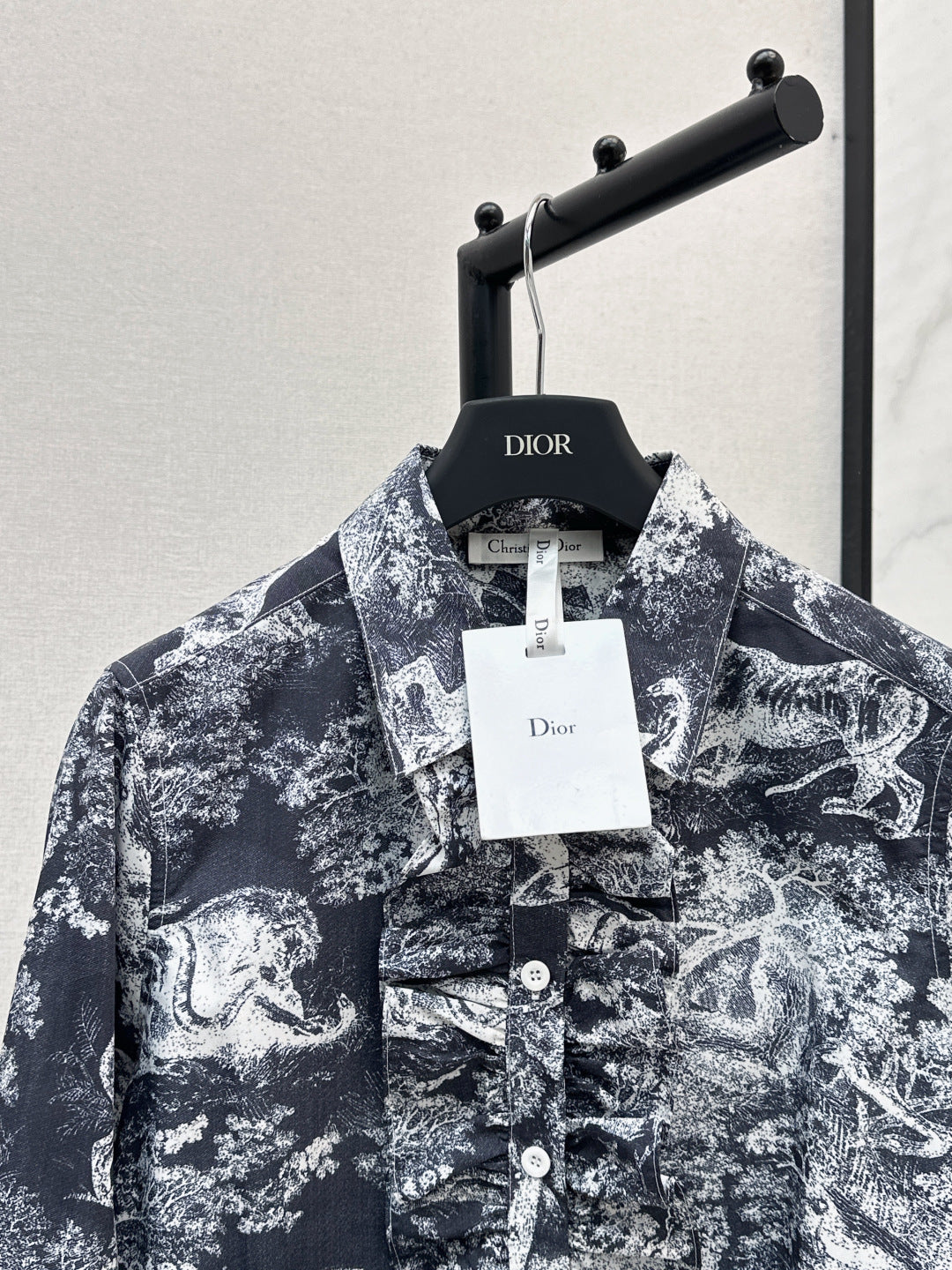 CD  New printed shirt