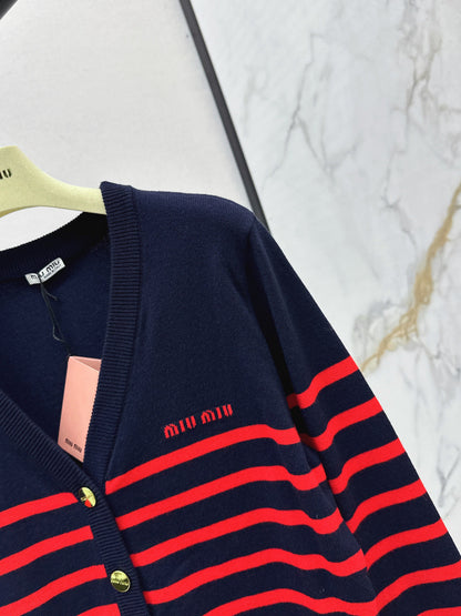 Miu  New knitted cardigan