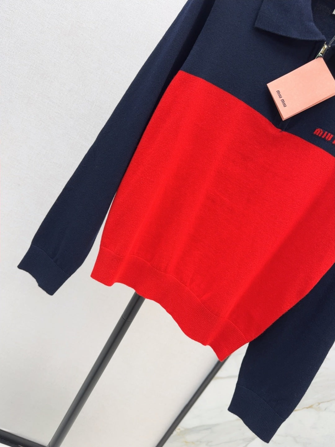 Miu  New knitted sweater