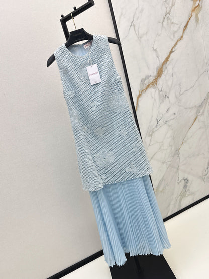 Vlan New sleeveless dress