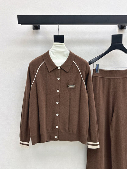 Miu New knitted suit