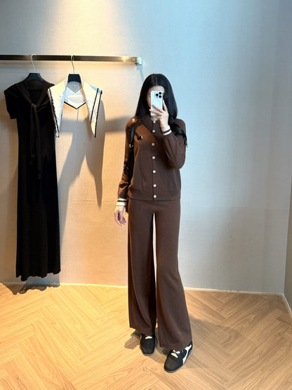 Miu New knitted suit