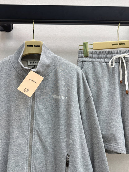 Miu New embroidery suit