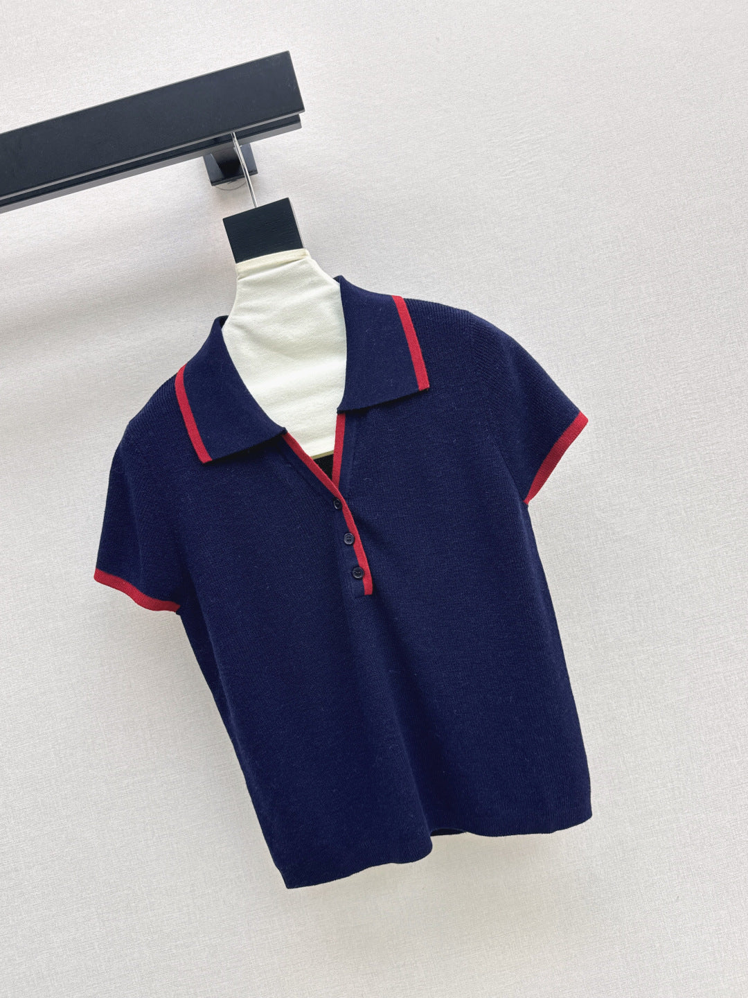 Max New short-sleeved sweater