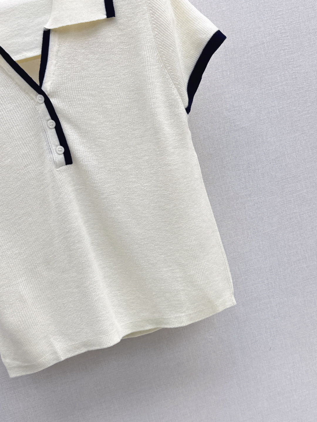 Max New short-sleeved sweater