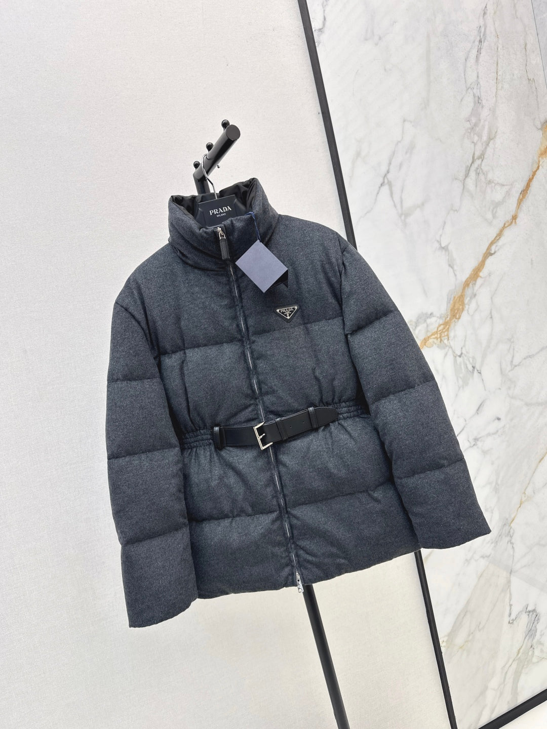 Pra New belt waist down jacket