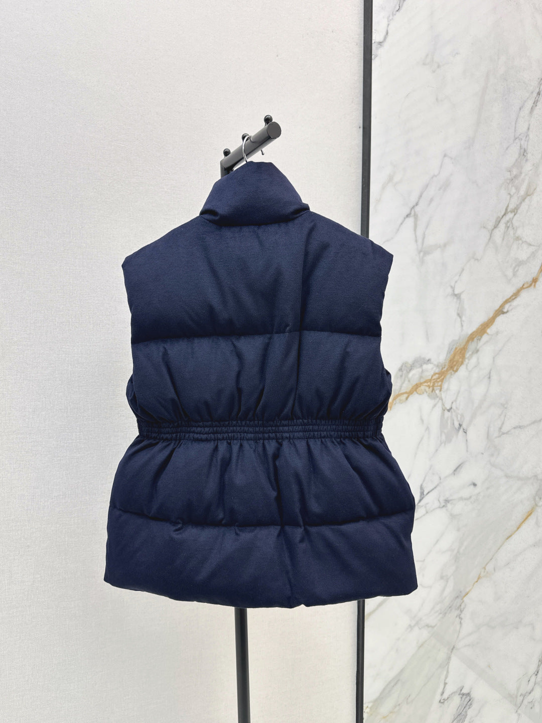 Pra New belt waist vest down jacket