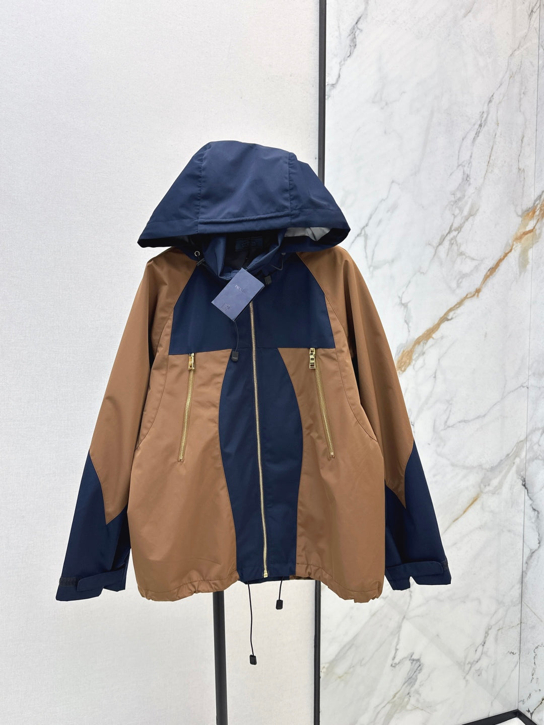 Pra New Hit the hooded jacket
