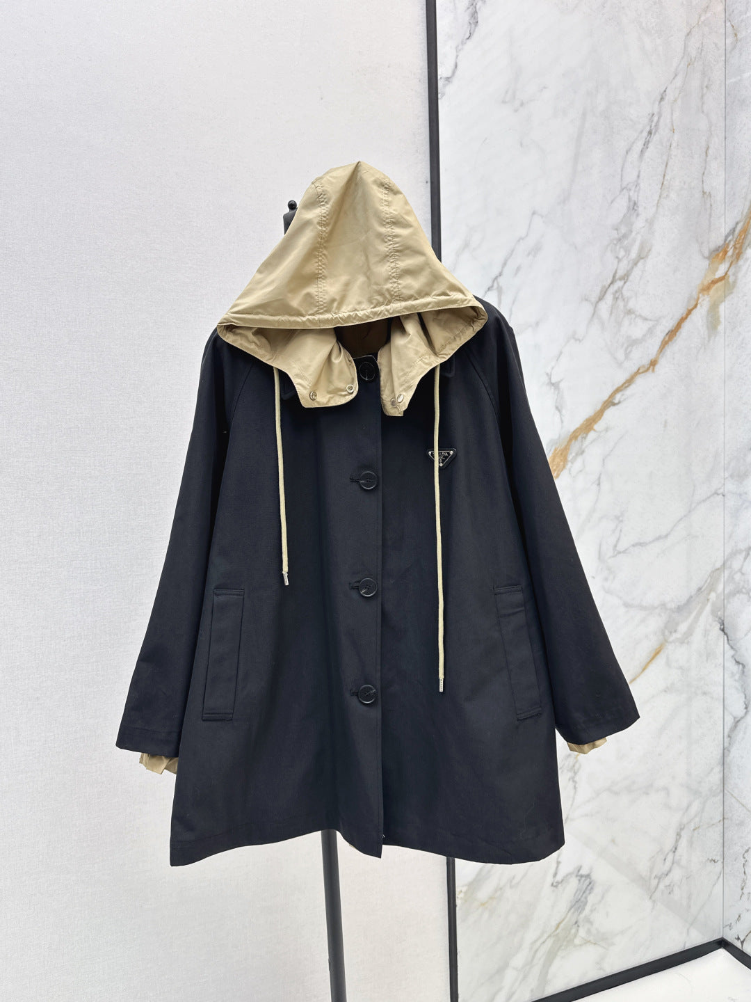 Pra New Hit the hooded jacket