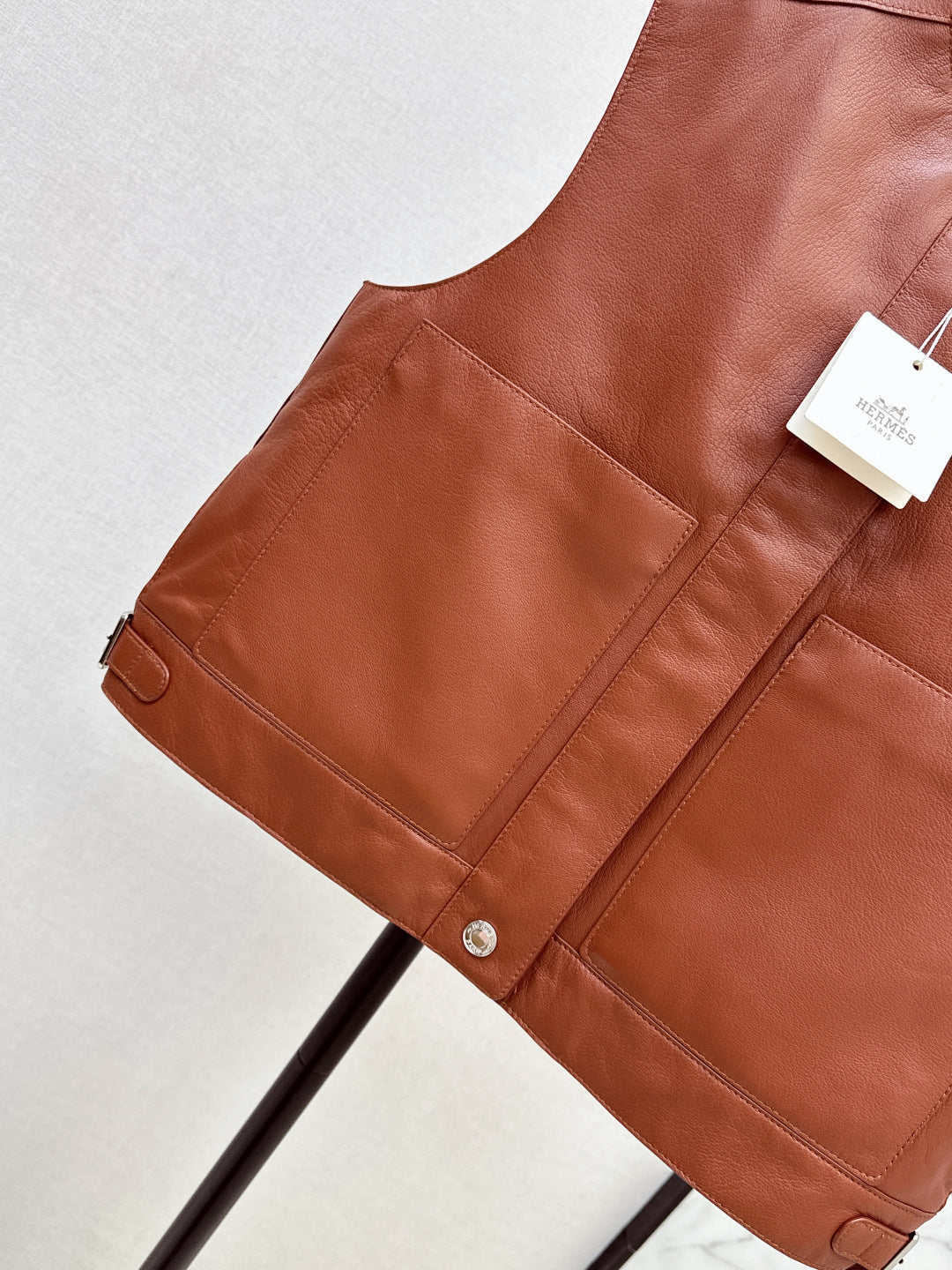 Herm New leather vest jacket