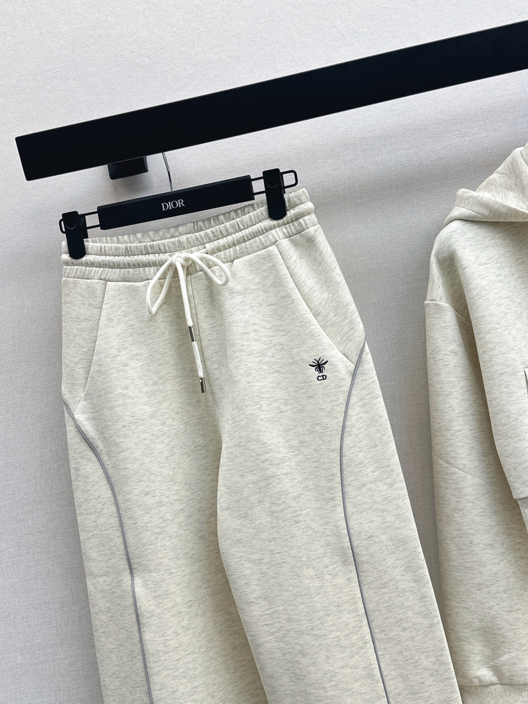 CD New classic logo set