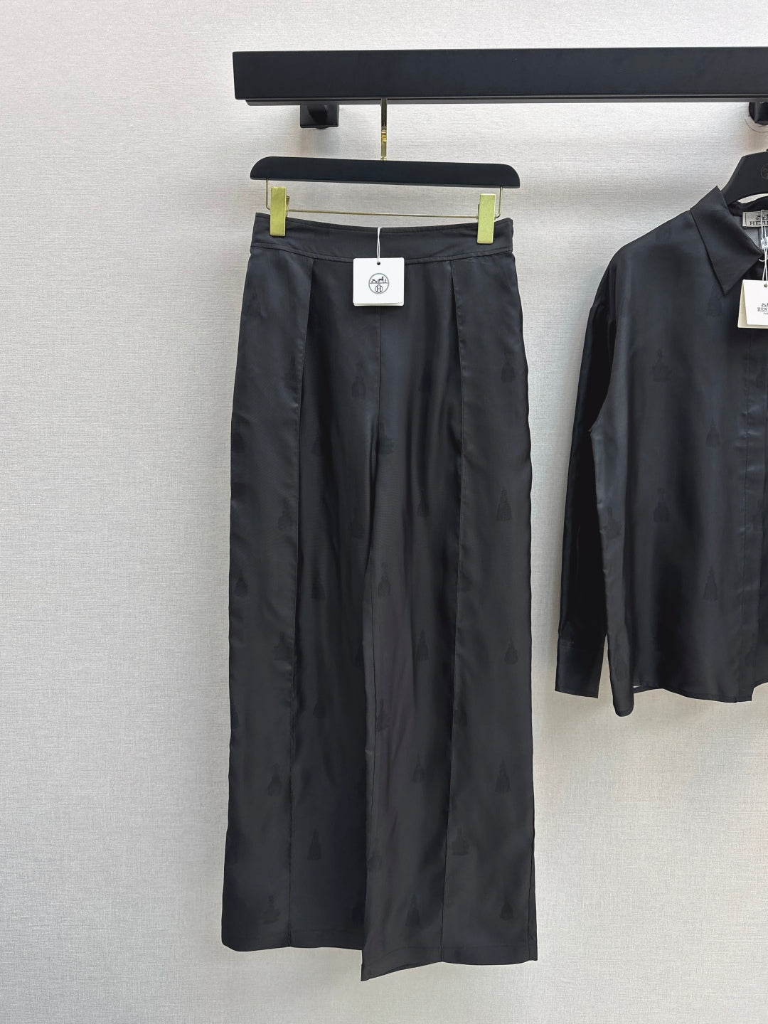 Herm New Silk wide-leg pants