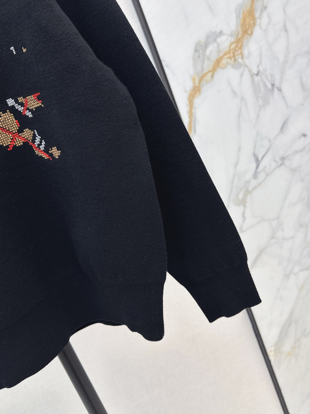 Bur New Crew neck sweater