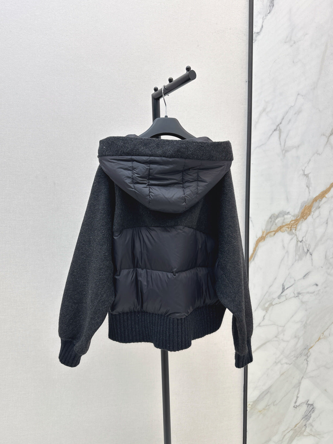 Max New hooded down jacket