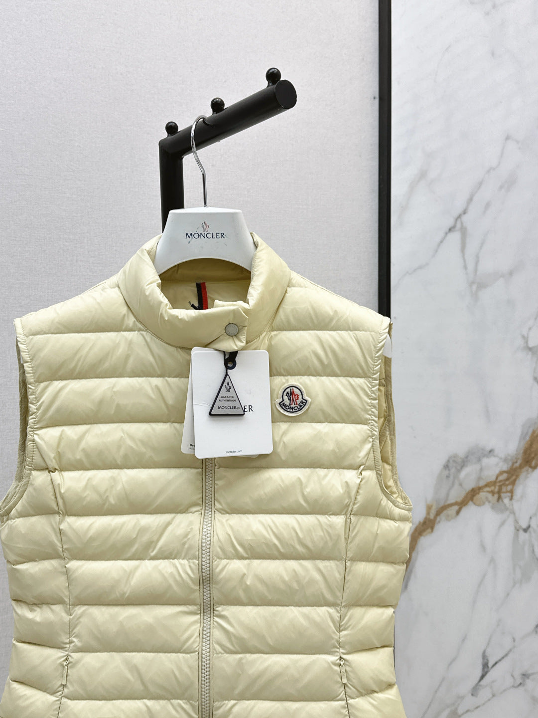 Monc New Vest down jacket