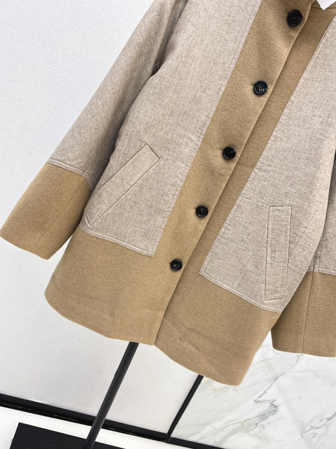 Loro New stand collar coat