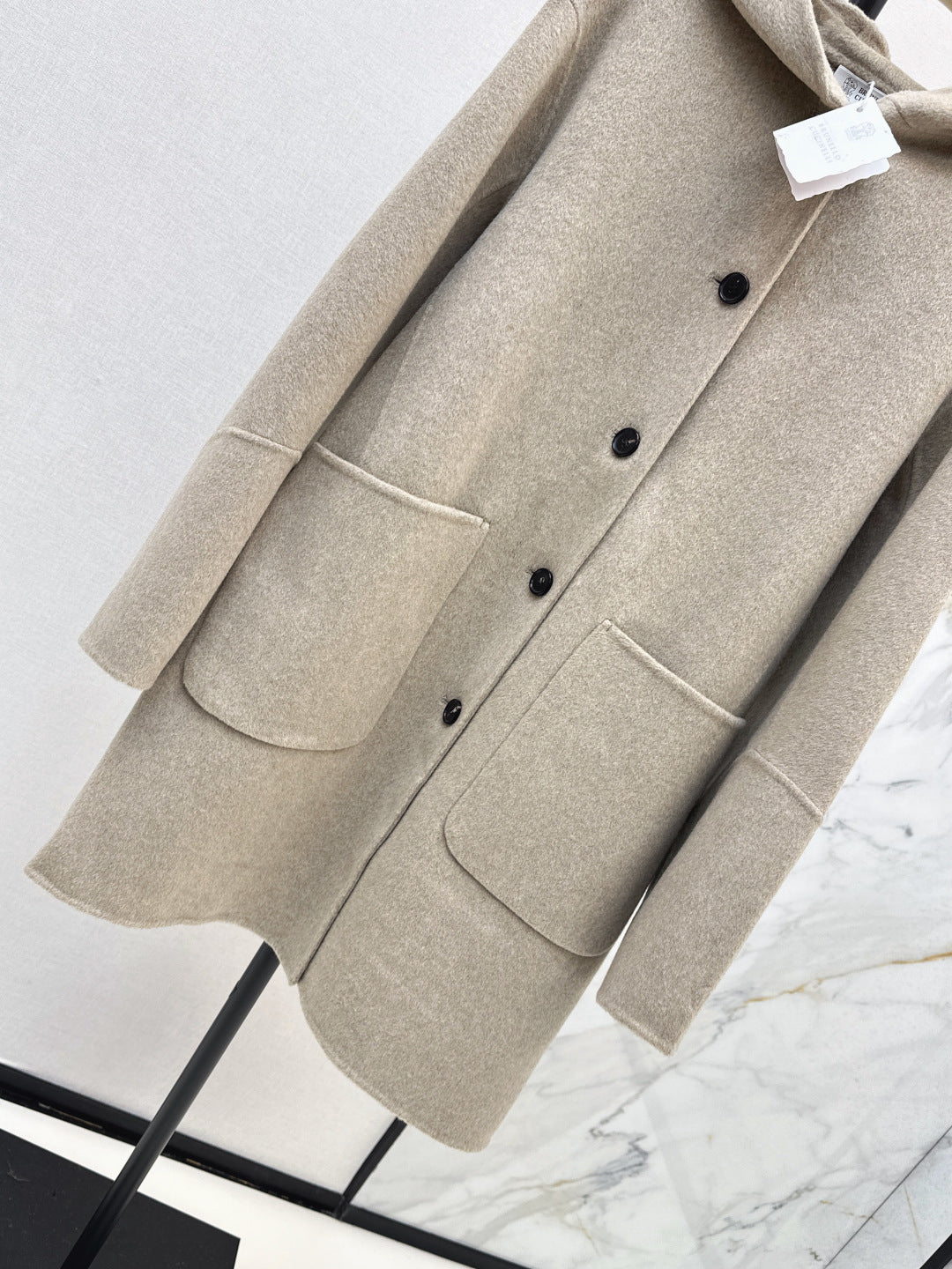 Loro New hooded coat