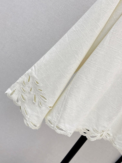 Max New embroidery suit