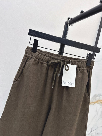 Max New embroidery suit