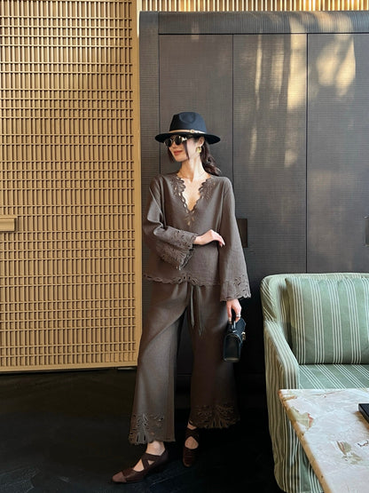 Max New embroidery suit