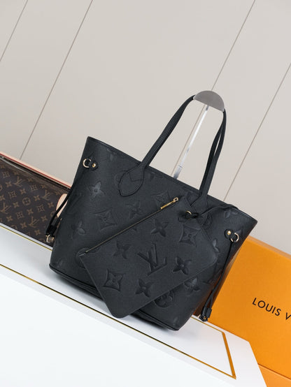 New 💯 ladies' bags