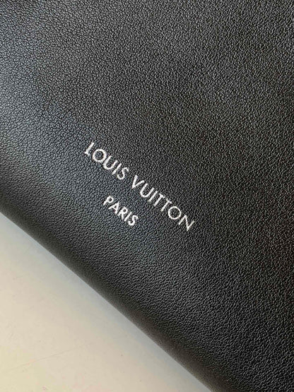 New 💯 ladies' bags