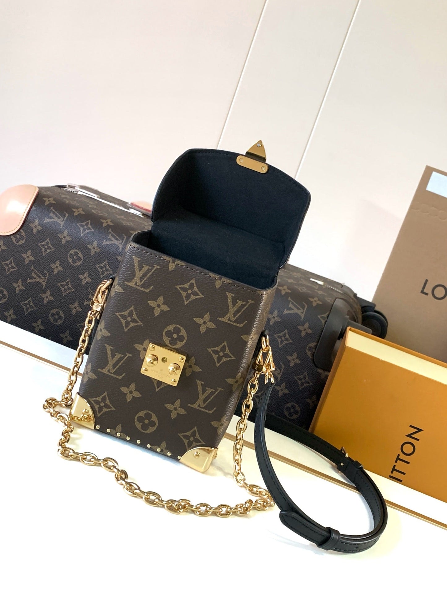 New 💯 ladies' bags