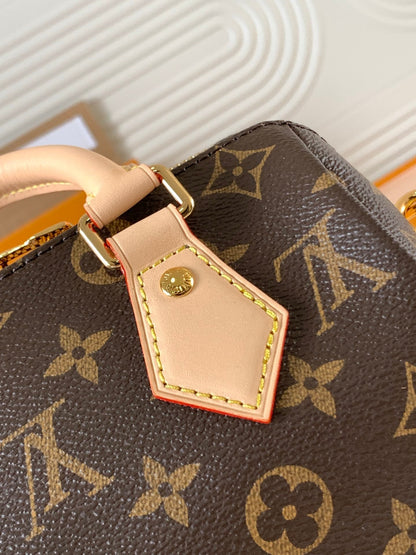 New 💯 ladies' bags