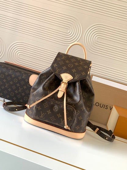 New 💯 ladies' bags