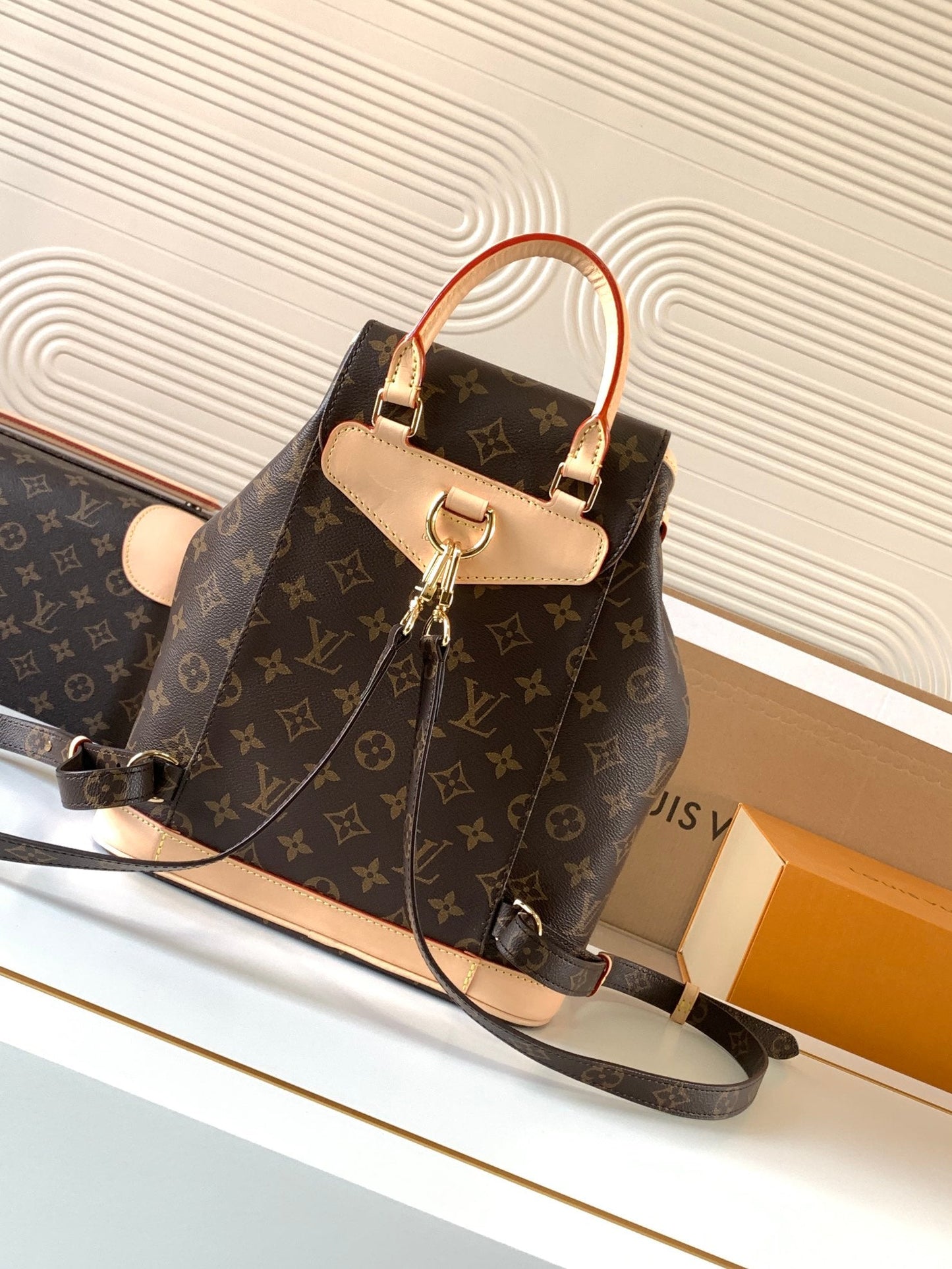 New 💯 ladies' bags